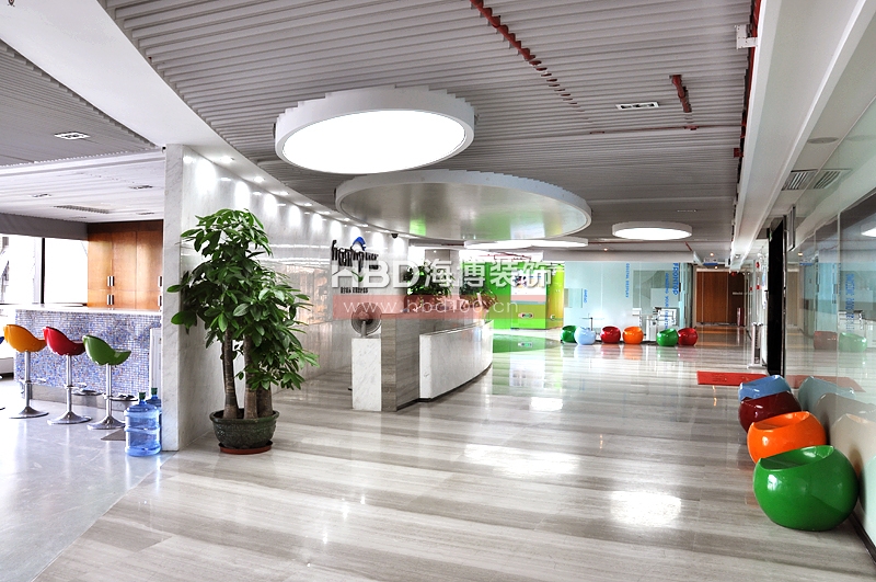 科技公司辦公室裝修設計,前臺設計裝修.jpg 科技公司辦公室裝修設計,前臺設計裝修.jpg