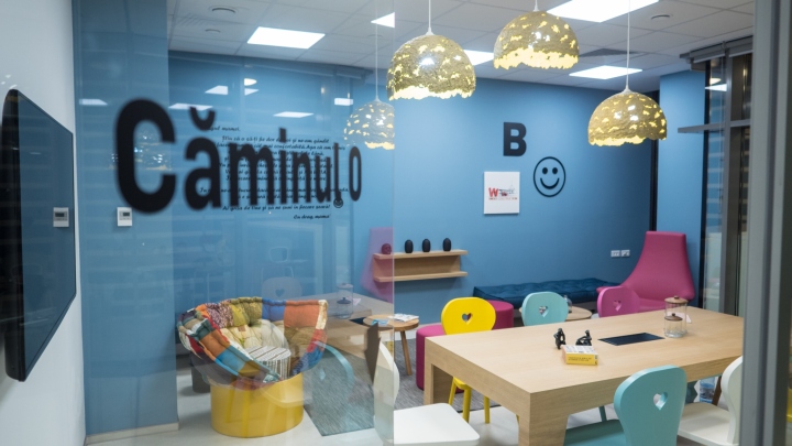 創(chuàng)意辦公室裝修,廣州裝修設(shè)計(jì)公司,海博裝飾.jpg 創(chuàng)意辦公室裝修,廣州裝修設(shè)計(jì)公司,海博裝飾.jpg