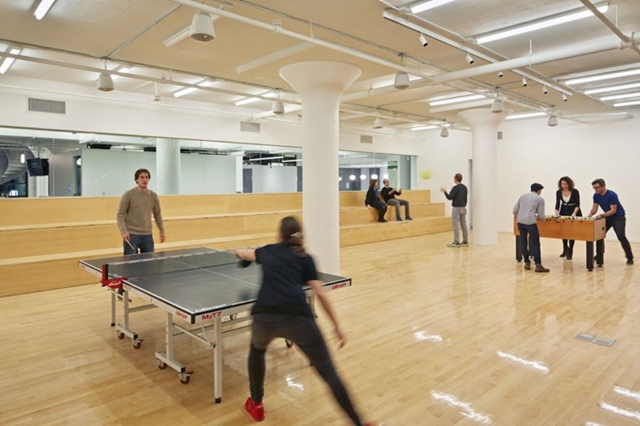 辦公室裝修設(shè)計(jì),木飾面材料,廣州裝修公司,科技公司辦公室.jpg 辦公室裝修設(shè)計(jì),木飾面材料,廣州裝修公司,科技公司辦公室.jpg