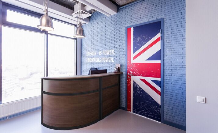 辦公室裝修設(shè)計風(fēng)格,街頭風(fēng)辦公室設(shè)計,廣州裝修設(shè)計公司,海博裝飾.jpg 辦公室裝修設(shè)計風(fēng)格,街頭風(fēng)辦公室設(shè)計,廣州裝修設(shè)計公司,海博裝飾.jpg