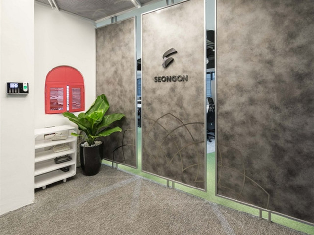 科技公司辦公室設(shè)計,廣州裝飾公司,創(chuàng)意辦公室空間,海博裝飾.jpg 科技公司辦公室設(shè)計,廣州裝飾公司,創(chuàng)意辦公室空間,海博裝飾.jpg