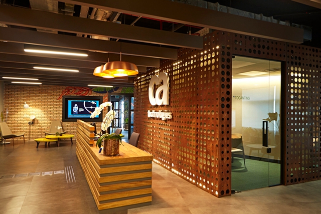 辦公室裝修設計,IT公司辦公設計,廣州裝飾公司,海博裝飾.jpg 辦公室裝修設計,IT公司辦公設計,廣州裝飾公司,海博裝飾.jpg