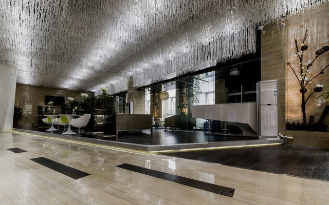 辦公室設(shè)計,前臺設(shè)計,廣州辦公室裝修,海博裝飾.jpg 辦公室設(shè)計,前臺設(shè)計,廣州辦公室裝修,海博裝飾.jpg