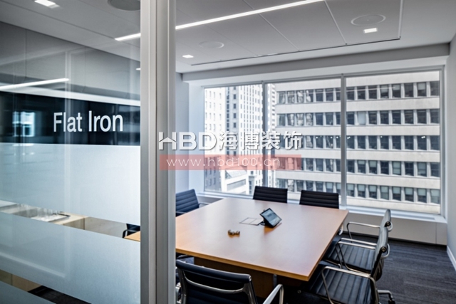 簡約辦公室設(shè)計(jì),極簡辦公室裝修,廣州裝飾公司,海博裝飾.jpg