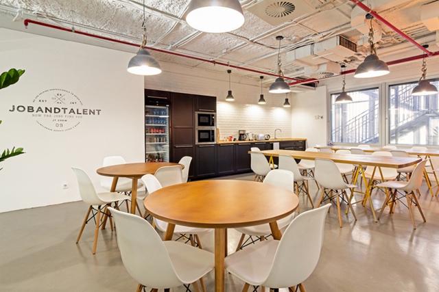 工業(yè)風裝修設(shè)計,廣州裝飾公司,簡潔辦公室設(shè)計,海博裝飾.jpg 工業(yè)風裝修設(shè)計,廣州裝飾公司,簡潔辦公室設(shè)計,海博裝飾.jpg