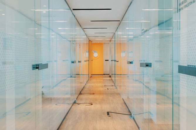 辦公室裝修設(shè)計(jì),廣州裝修設(shè)計(jì)公司,主題辦公室設(shè)計(jì),海博裝飾.jpg 辦公室裝修設(shè)計(jì),廣州裝修設(shè)計(jì)公司,主題辦公室設(shè)計(jì),海博裝飾.jpg