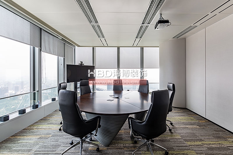 廣州辦公室裝修,環球都會辦公室裝修.jpg