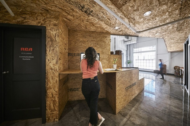 創(chuàng)意型辦公室裝修設(shè)計(jì).jpg 創(chuàng)意型辦公室裝修設(shè)計(jì).jpg