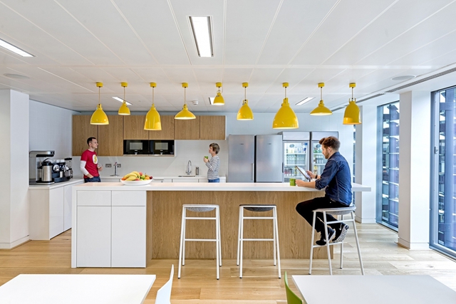 科技公司辦公室裝修設(shè)計.jpg 科技公司辦公室裝修設(shè)計.jpg