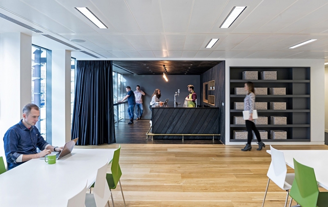 科技公司辦公室裝修設(shè)計.jpg 科技公司辦公室裝修設(shè)計.jpg