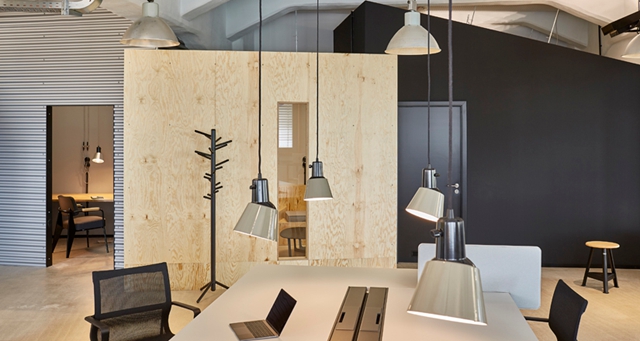 開放式辦公室裝修設計.jpg 開放式辦公室裝修設計.jpg