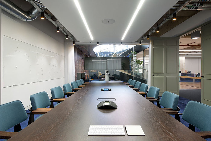 創(chuàng)意辦公室裝修設(shè)計.jpg 創(chuàng)意辦公室裝修設(shè)計.jpg