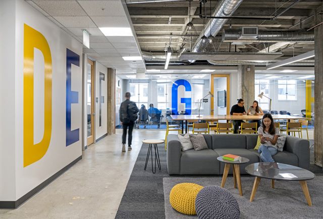 創(chuàng)意辦公室裝修設計.jpg 創(chuàng)意辦公室裝修設計.jpg