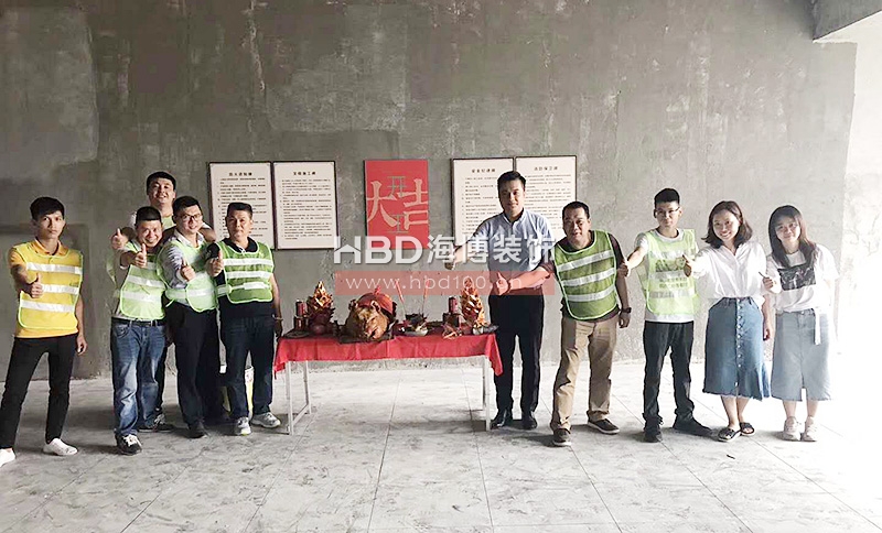 辦公樓裝修設(shè)計(jì).jpg 辦公樓裝修設(shè)計(jì).jpg