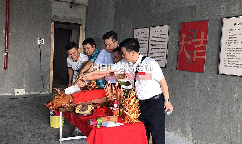 辦公樓裝修設(shè)計(jì).jpg 辦公樓裝修設(shè)計(jì).jpg