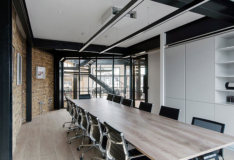 loft風格辦公樓裝修設計.jpg loft風格辦公樓裝修設計.jpg